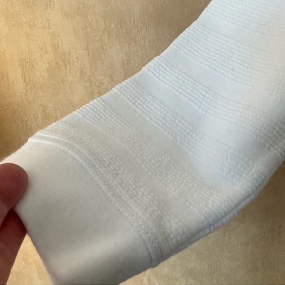 Talbots White Tunic with Blue/White Open Back.  Size M Petite - Picture 5 of 13